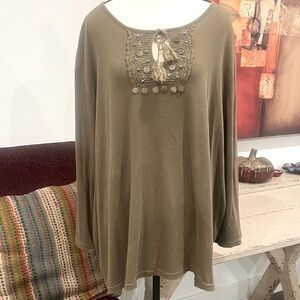 Chic Olive Embellished Women's Tunic